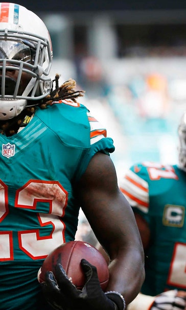 Jay Ajayi tops 200 yards again, Dolphins rally to beat Bills